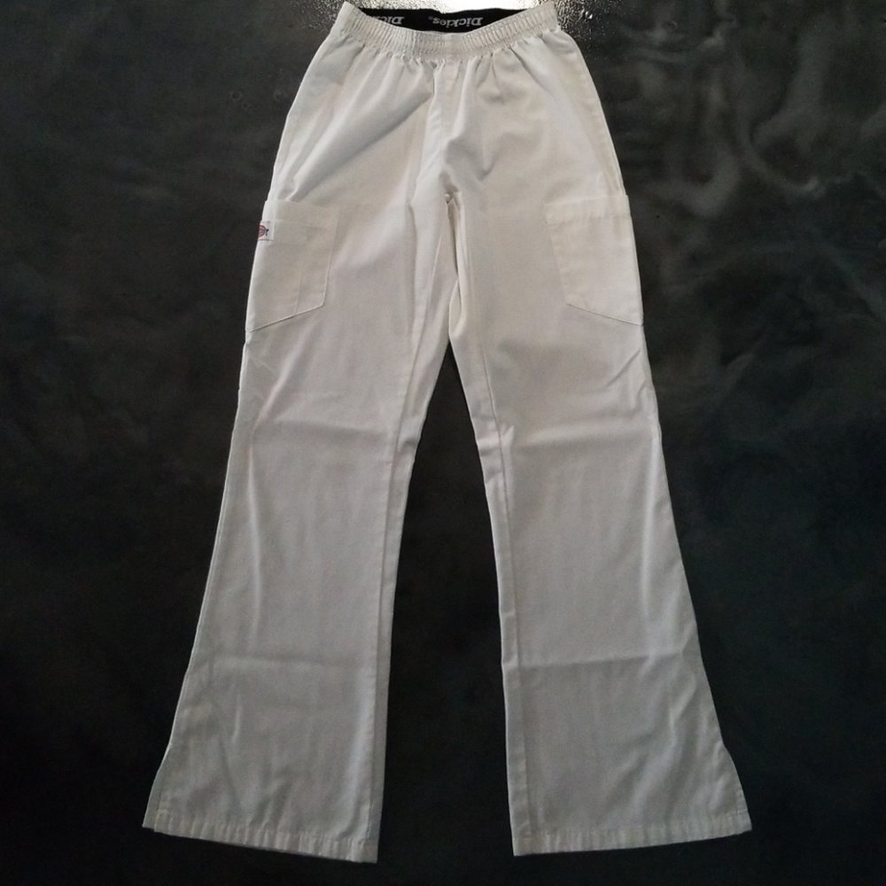Scrub bottoms